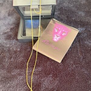 Elegant Gold Necklace